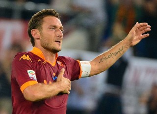 (Francesco Totti) Photo credit by GABRIEL BOUYS/AFP/GettyImages