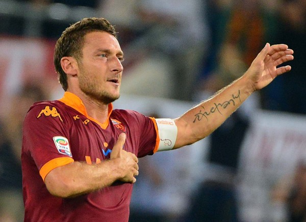 (Francesco Totti) Photo credit by GABRIEL BOUYS/AFP/GettyImages