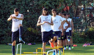 Ezequiel Schelotto, giocatore del Chievo Verona, si allena - fonte www.napolipuntonews.it