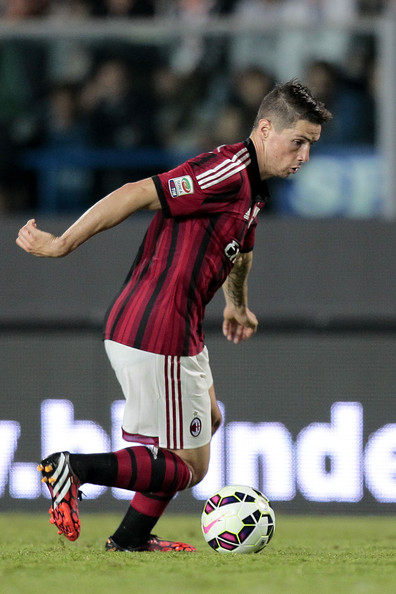 Torres nel tentativo di un dribbling (fonte: zimbio.com)