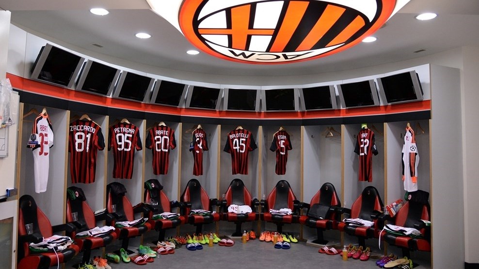Lo spogliatoio del Milan (fonte foto: vavel.com)