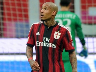 Nigel De Jong (fonte foto: m.bolabanget.com)