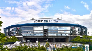 La Veltins Arena (Arena AufSchalke), casa dello Schalke 04 - fonte www.football.wikia.com
