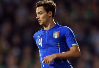 Mattia De Sciglio con la maglia della Nazionale (fonte foto: goal.com)