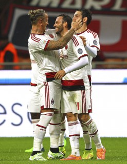 Pazzini, Mexes e Saponara (http://globoesporte.globo.com/)