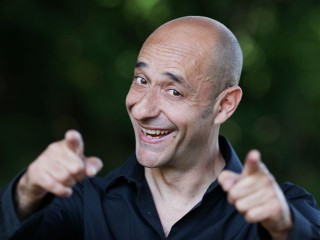Alessandro Di Carlo, noto comico - fonte www.cercaeventi.com