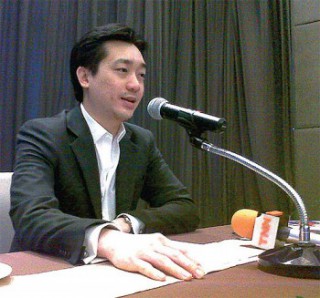 bee taechaubol, fonte foto Bangkok Post