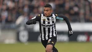 Sofiane Boufal (deavanture.net)