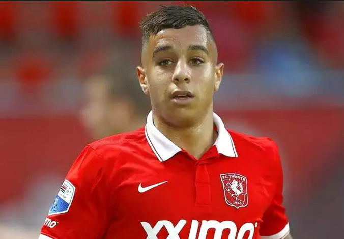 Bilal Ould-Chikh, attaccante esterno del Twente, fonte foto goal.com
