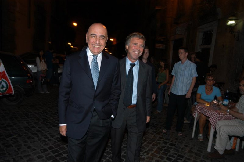 Adriano Galliani, amministratore delegato del Milan, e Enrico Preziosi, presidente del Genoa