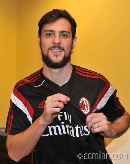 Mattia Destro (fonte foto: Profilo Twitter Milan)