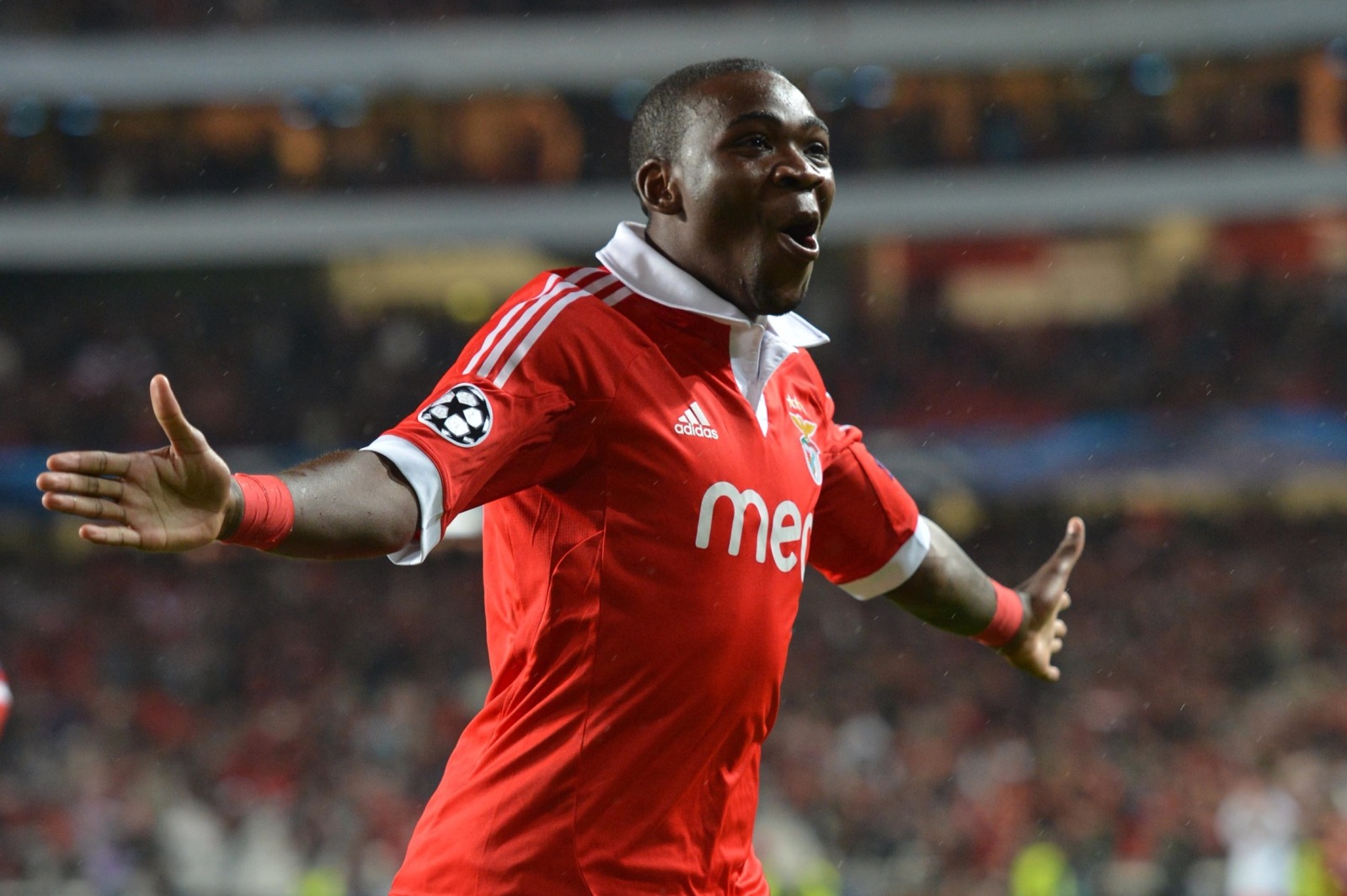 Ola John, esterno del Benfica (Fonte: www.101greatgoals.com) 
