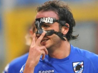 Pazzini con la maschera (fonte foto: repubblica.it)