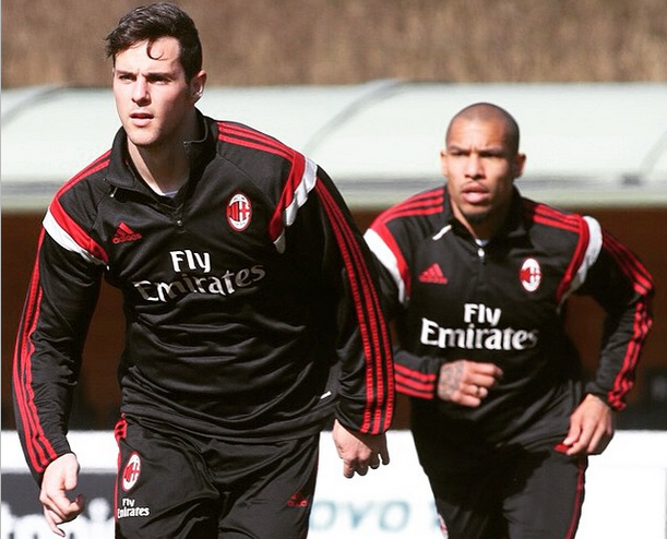 De Jong e Destro in allenamento, fonte foto acmilan.com