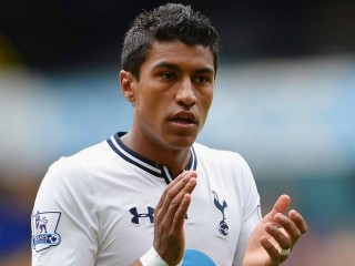 Paulinho (fonte foto: www.independent.co.uk)