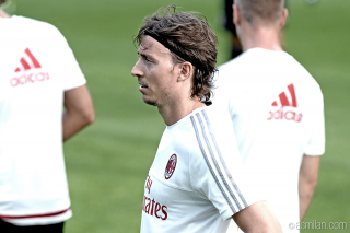 Montolivo in allenamento, fonte foto acmilan.com