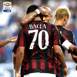 Carlos Bacca e Nigel De Jong, fonte foto profilo Twitter Serie A TIM