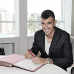 Romagnoli-firma-il-contrattopngfit320,320.png