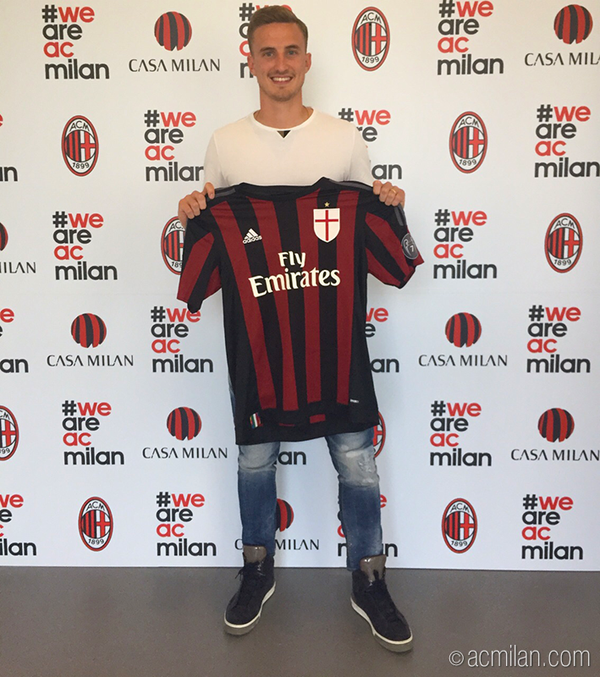 Rodrigo Ely torna al Milan, fonte acmilan.com