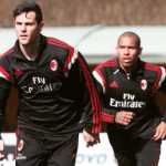 de-jong_destropngfit320,320.png