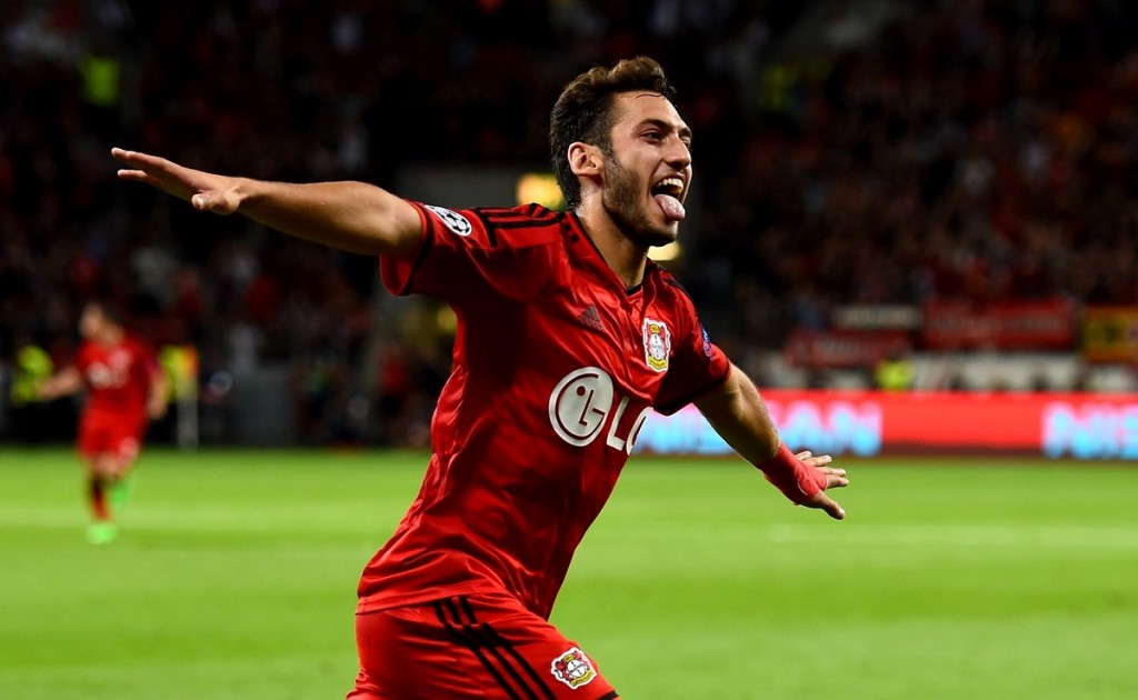 Hakan Çalhanoğlu Bayer Leverkusen