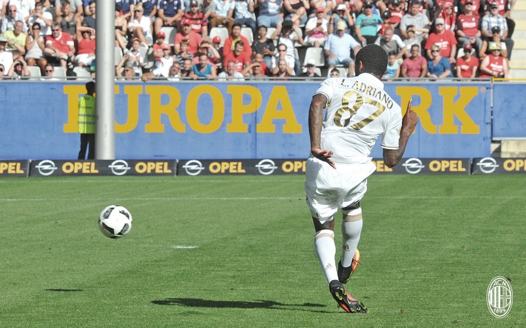 Luiz Adriano Friburgo-Milan