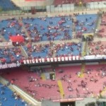 Lo striscione delle 'Brigate Rossonere'