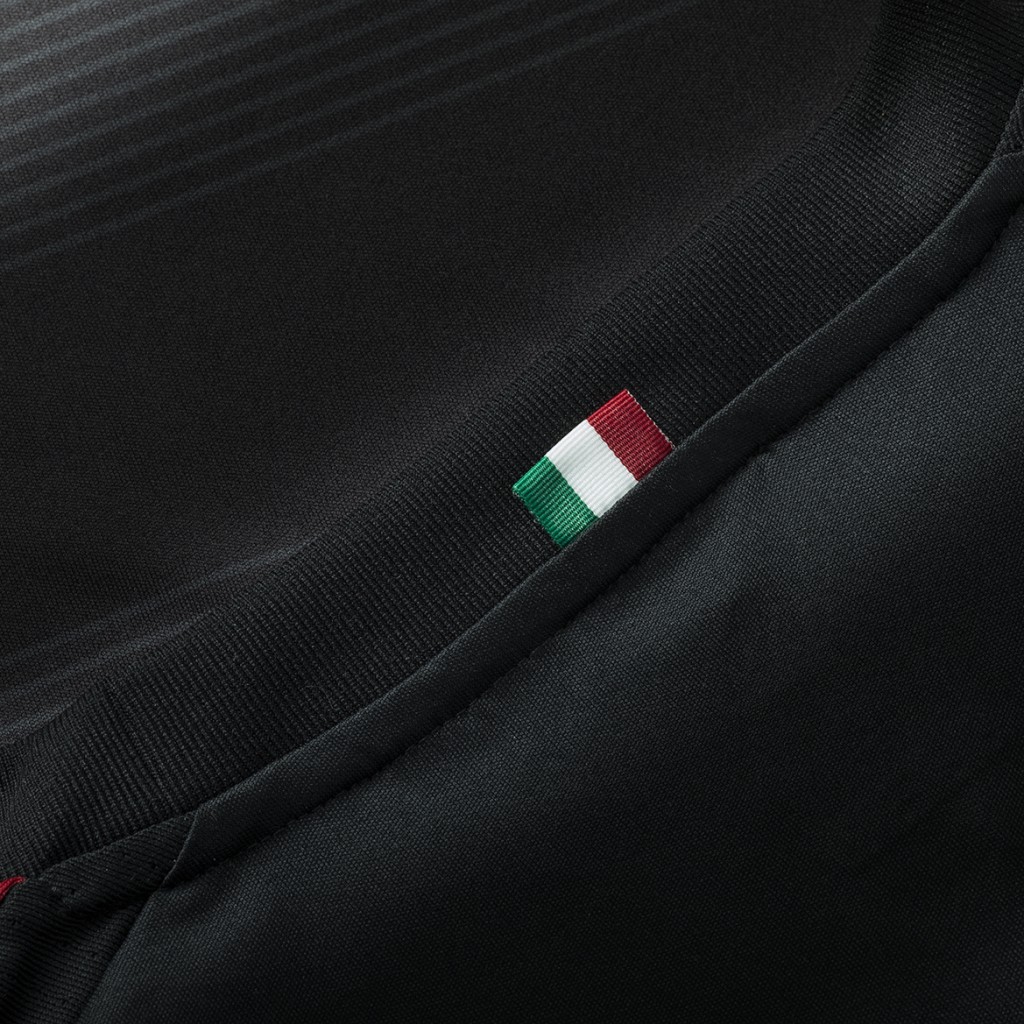 Alcuni dettagli della terza maglia 2017/2018