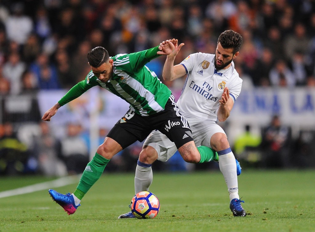 Sanabria e Nacho Fernandez durante il match Real Madrid-Real Betis (credits: GettyImages).