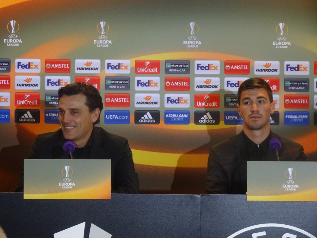 Vincenzo Montella e Alessio Romagnoli in conferenza