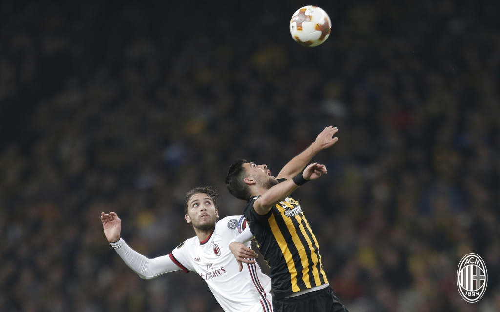 Manuel Locatelli durante AEK Atene-Milan, foto @acmilan