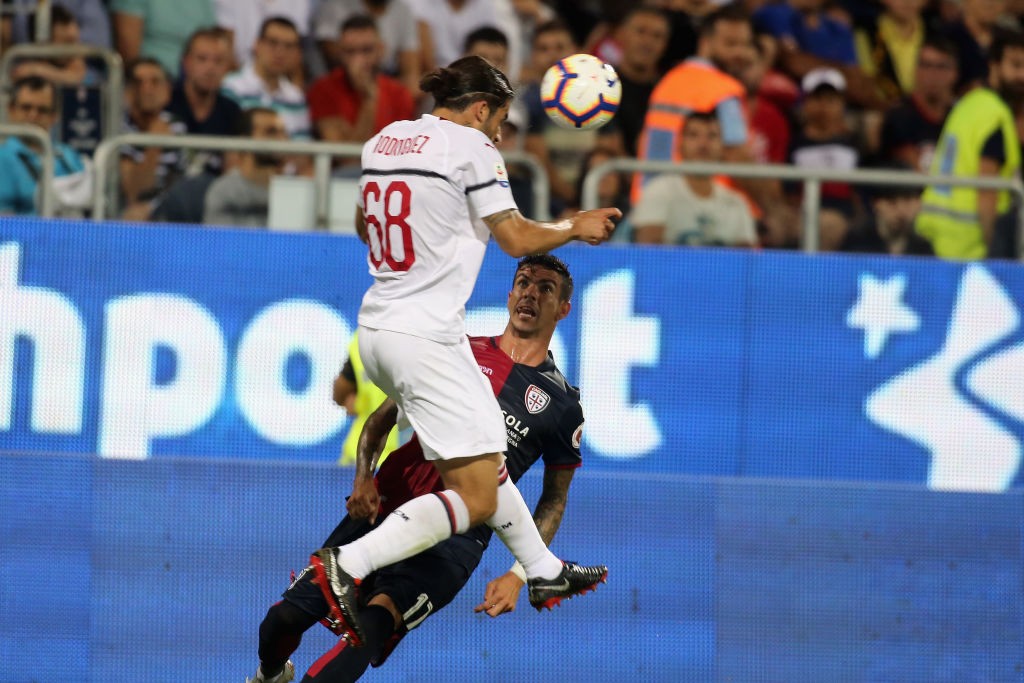 Ricardo Rodriguez durante un contrasto