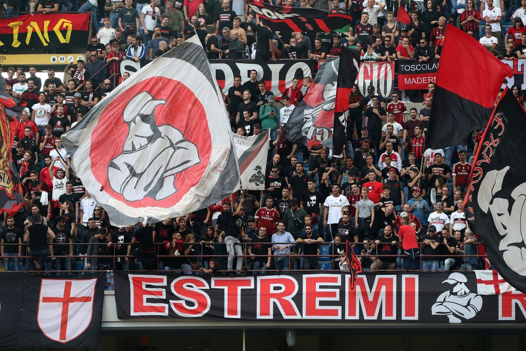 I tifosi del Milan in Curva Sud a San Siro
