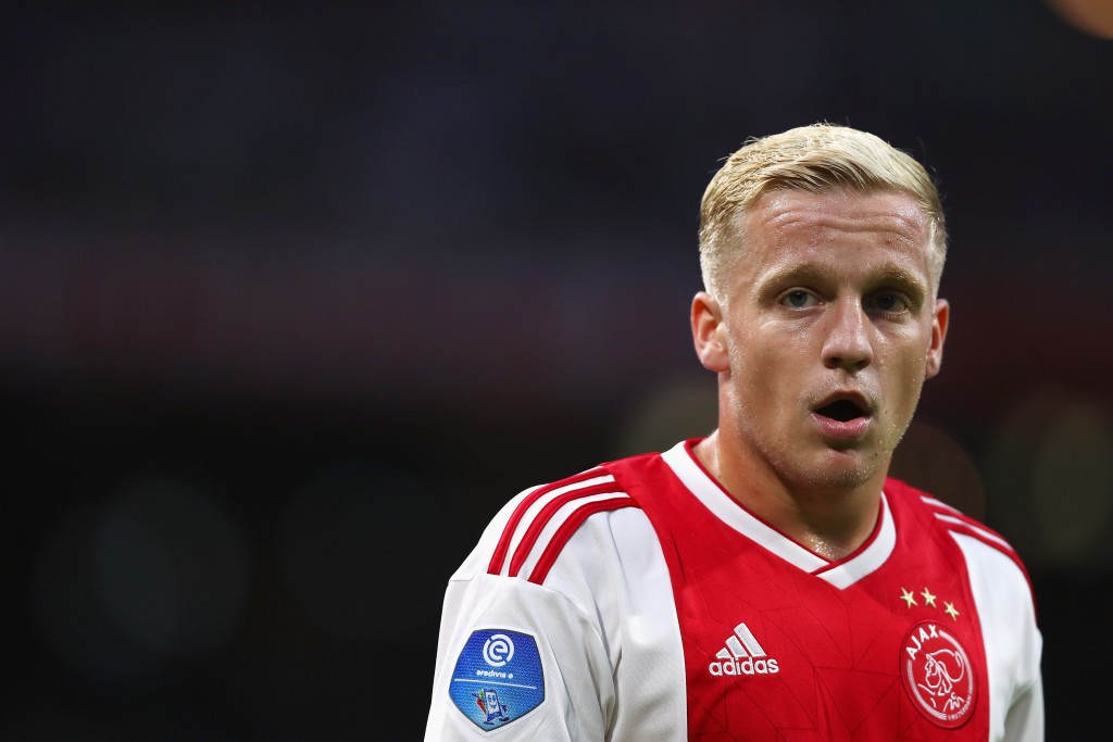 Donny van de Beek Ajax