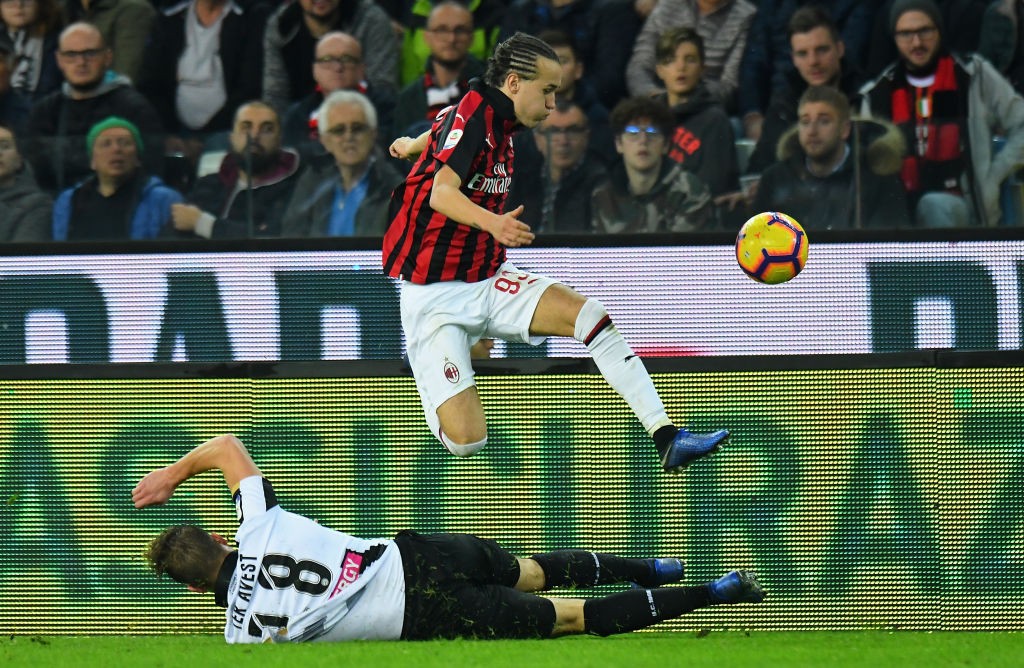 Diego Laxalt, centrocampista del Milan