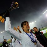 Ricardo Kakà esulta dopo la vittoria del Mondiale per Club
