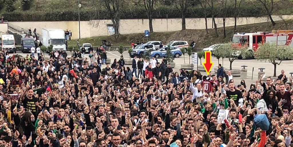 benedizione maglia Calhanoglu
