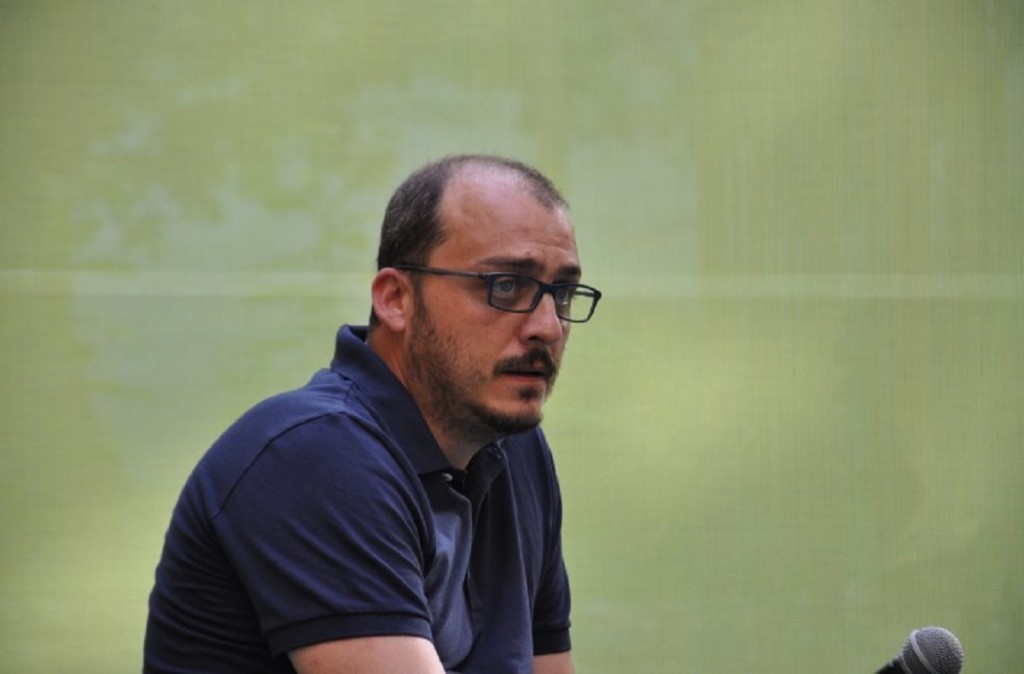 Guglielmo Mastroianni, giornalista di Mediaset e tifoso del Milan, foto tramefestival.it