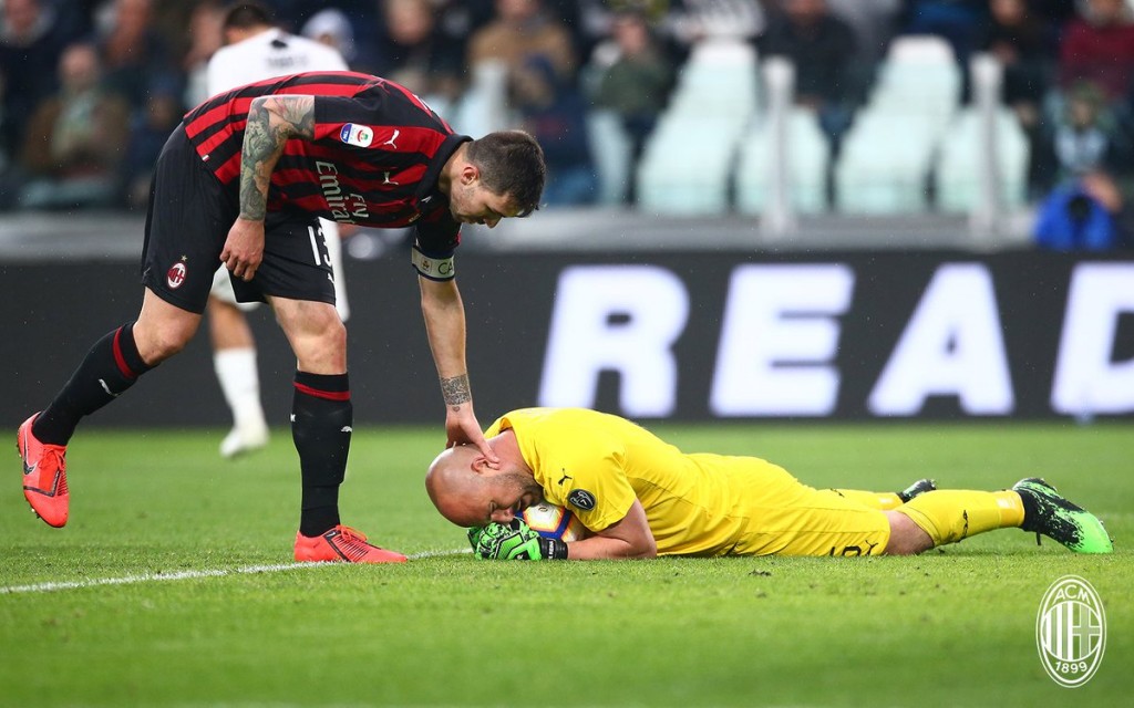 Romagnoli e Reina, Milan, Twitter Reina