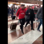Il Milan con Gattuso in testa in arrivo a Firenze, foto PianetaMilan.it