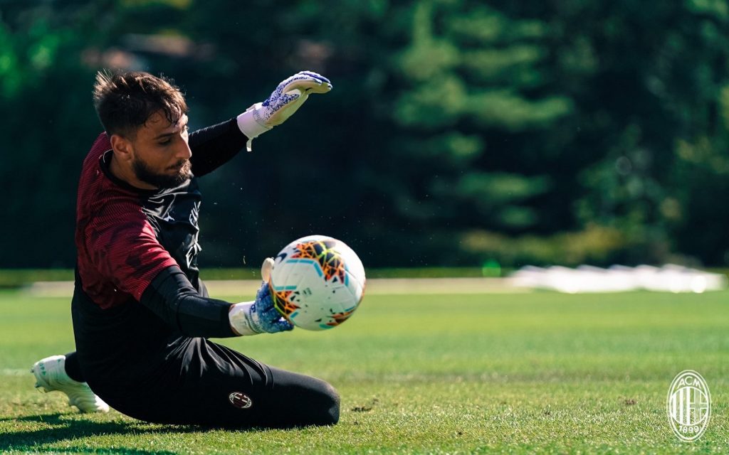 Gianluigi Donarumma in allenamento a Milanello, @acmilan