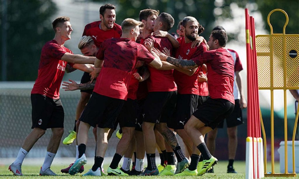 I rossoneri a Milanello, @acmilan
