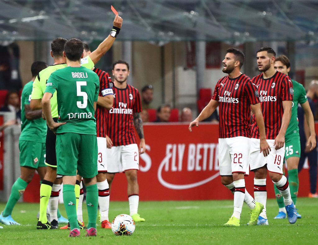 Piero Giacomelli espelle Musacchio in Milan-Fiorentina, Getty Images
