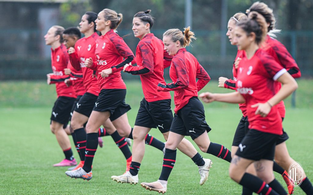 L'allenamento del Milan Femminile, @acmilan