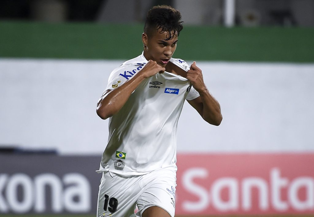 Defensa y Justicia v Santos - Copa CONMEBOL Libertadores 2020