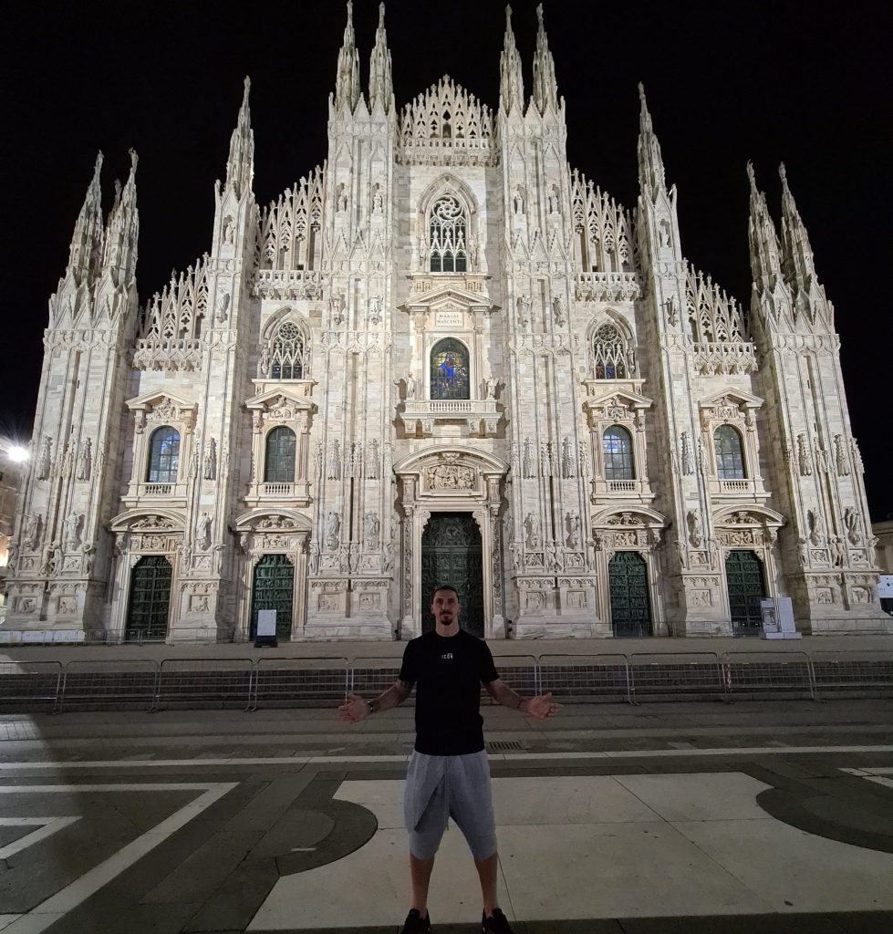 ibrahimovic-in-duomo