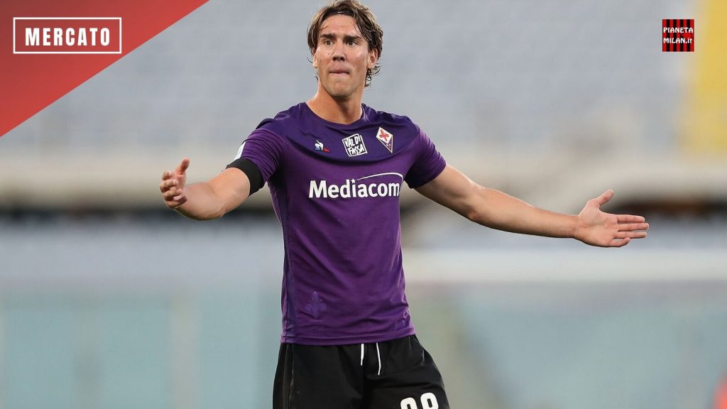 Vlahovic calciomercato mercato Milan news Fiorentina