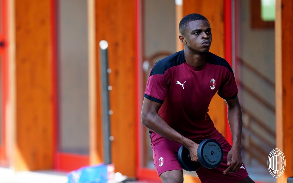 Pierre Kalulu allenamento Milan Milanello