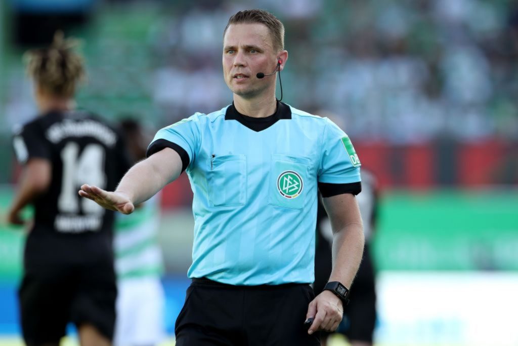 Arbitro germania Bundesliga arbitri profilo twitter