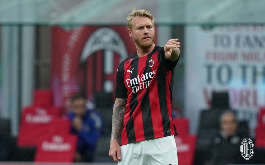 Simon Kjaer Milan